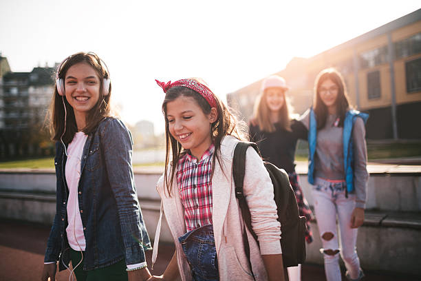 istock Teenage friendship 628541448