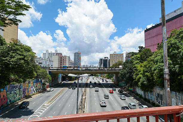 Radial Avenue East Sao Paulo, São Paulo - Brazil, December 04, 2016 - unknown drivers on the Radial Leste avenue in sao paulo city, one of the largest avenues in the city urbane stock pictures, royalty-free photos & images