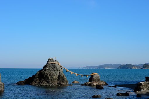 The photograph of the couple rock of Mie, Japan.