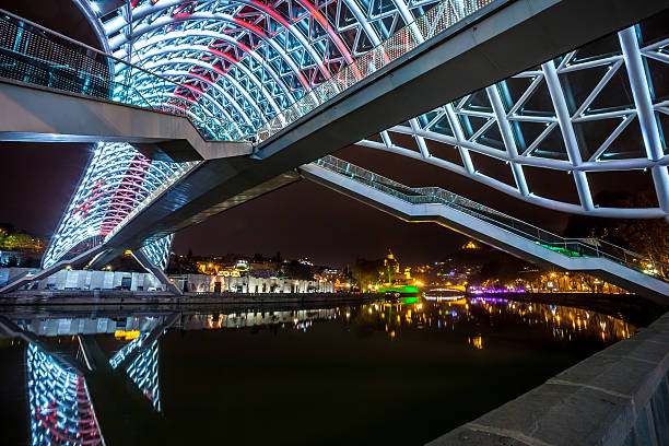 istock Pedestrian bridge of peace over the Mtkvari (Kura) River 628759256