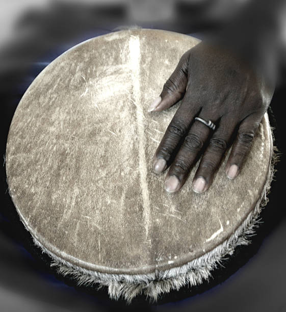 tambour  - drum dance music arts and entertainment photos et images de collection