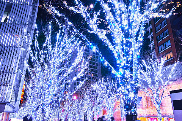 istock Roppongi Keiryozaka Christmas illumination 628914276