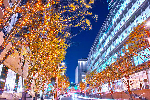 istock Roppongi Keiryozaka Christmas illumination 628914878