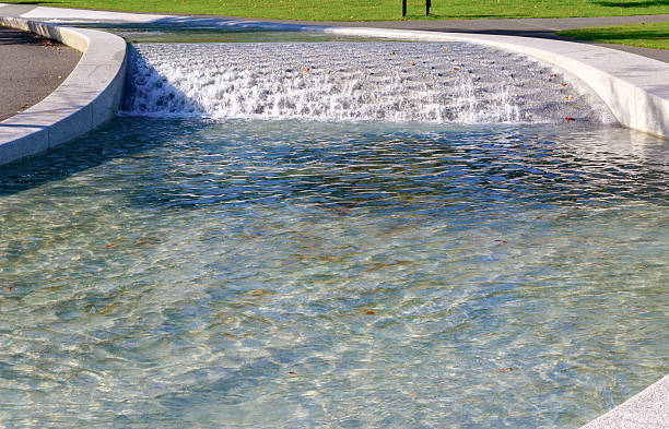 kuvapankkikuvat ja rojaltivapaat kuvat aiheesta prinsessa diana memorial fountain hyde parkissa - princess diana memorial fountain