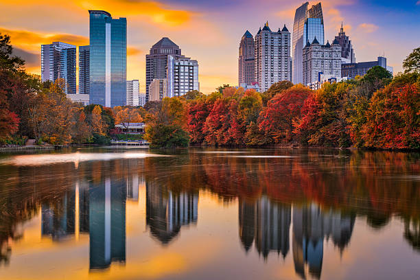 istock Atlanta Georgia Autumn 628946910