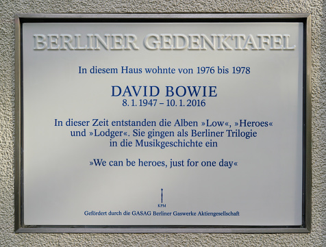 Berlin, Germany – October 7, 2016: Memorial plaque to David Bowie to his former home in Berlin Schoeneberg. David Bowie lived from 1976-1978 in the house in the Hauptstrasse 155. 