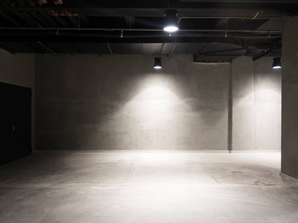 istock Modern, Brand New Storehouse 629009172