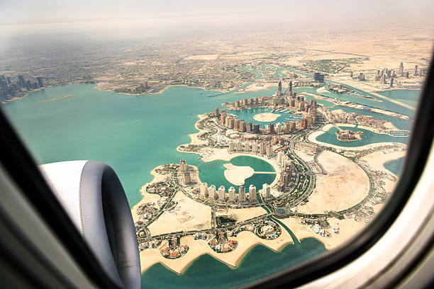 doha aerial view from the airplane - qatar stok fotoğraflar ve resimler