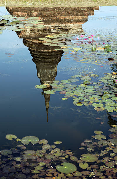 istock ASIA THAILAND SUKHOTHAI TEMPLE MAHATHAT 629076950