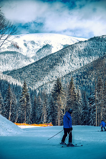 istock Carpathian mountains nature vacation mountain 629080690