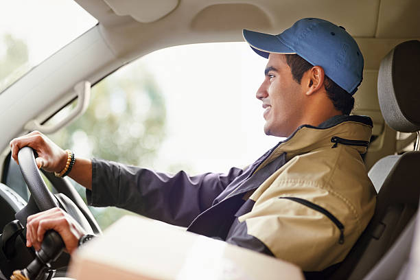 istock Aiming to get his deliveries done on time 629100020