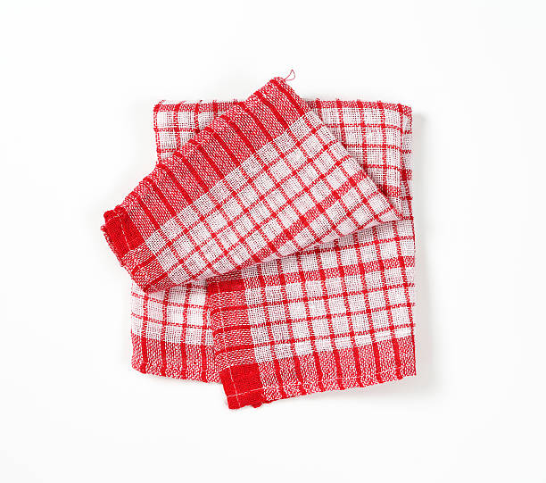 istock red and white dish towel 629112060