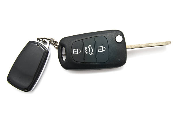 istock Car key and alarm system charm 629113396