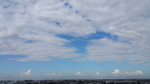 istock The city skyline under the beautiful sky. 629186432
