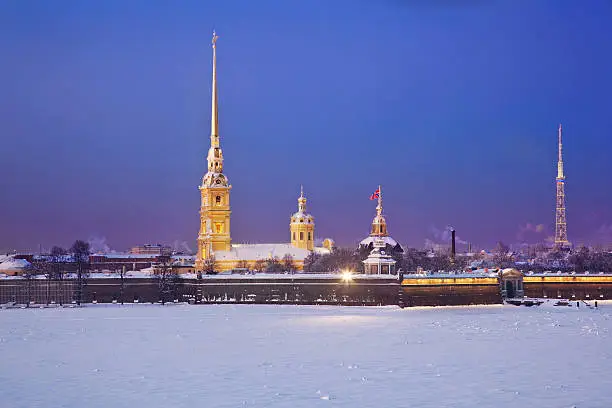 Neva River. Saint-Petersburg. Russiahttp://i234.photobucket.com/albums/ee245/daugawa/iStock/spb_sml.jpg