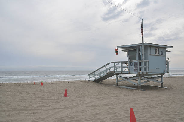 istock Vintage looking lifeguard tower in Malibu 629268308
