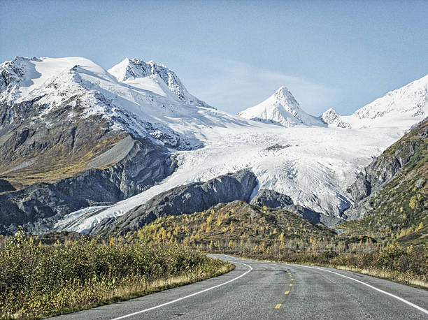 Worthington Glacier - Alaska The Worthington Glacier is located off the Richardson Highway on the way to Valdez, Alaska.   Worthington stock pictures, royalty-free photos & images