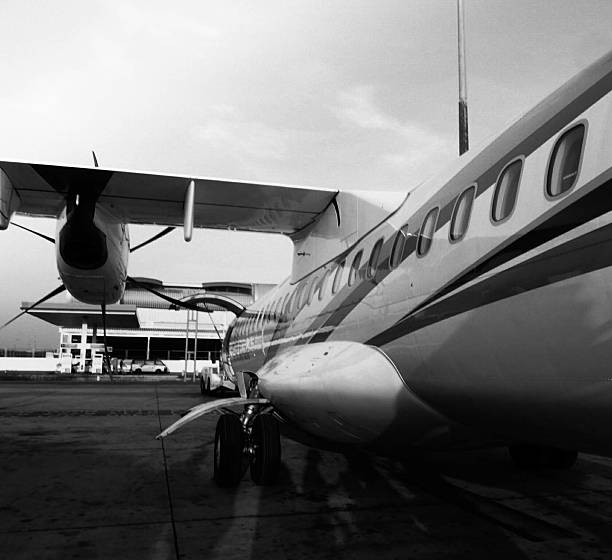 istock Airport Runway plane Vehicle 629296116