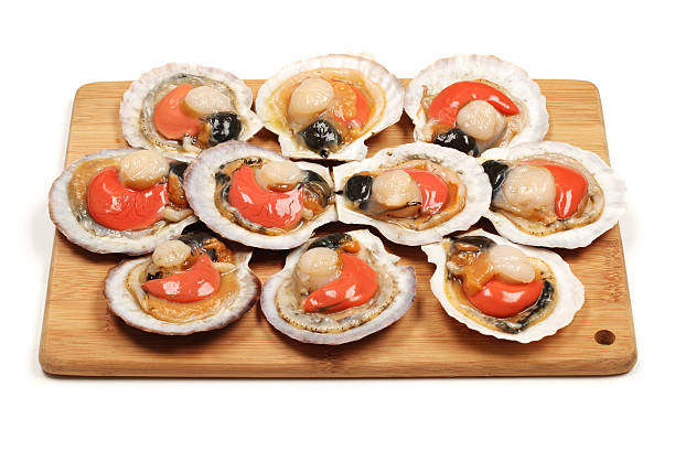istock Scallop and openes scallop 629342518