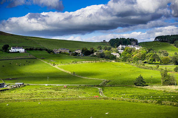 newchurch in pendle - pendle imagens e fotografias de stock