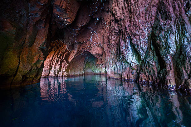 каланше-де-пиана, пещера - schönes wetter стоковые фото и изображения