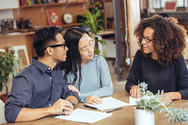 istock home closing checklist for buyers 629482886