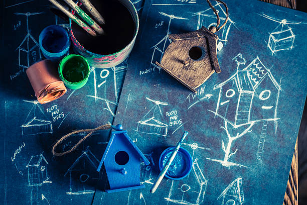 istock Vintage home for birds and construction scheme 629496082