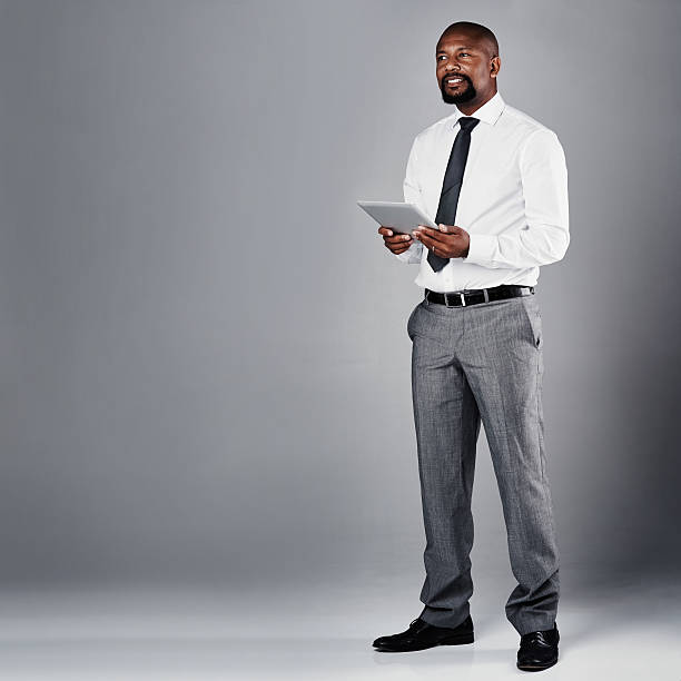 istock Operating his business through the digital world 629517266