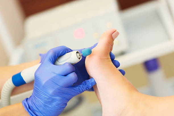 istock Pedicure in beauty salon 629573682