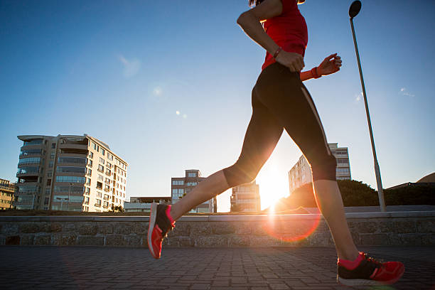 istock Early morning city run 629583690