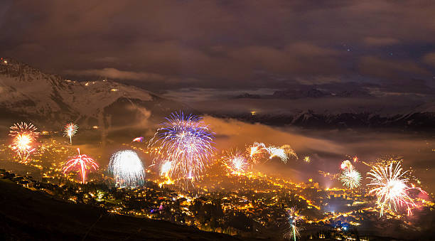 istock Verbier New years eve fireworks 629585534