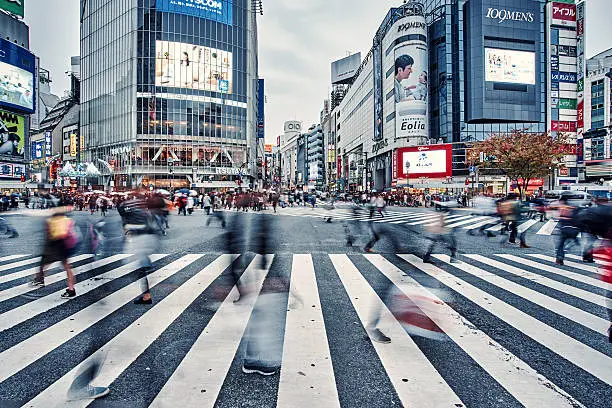 Busy Shibuya crossing in Tokyo,japan