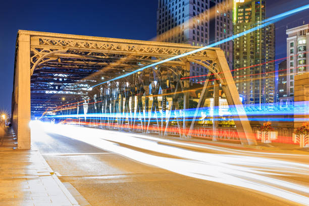 istock Shanghai Garden Bridge Traffic at night 629666780