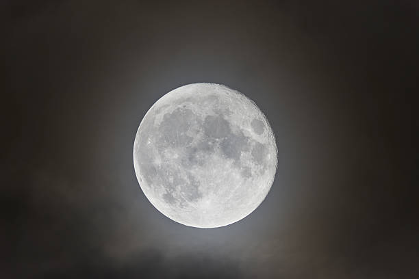 istock Waning Gibbous Supermoon 629668426