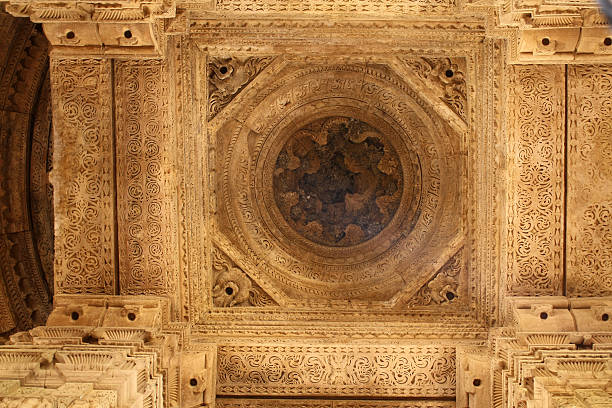 istock Sas-Bahu temple, Gwalior Fort, India 629719344