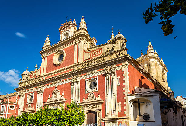 iglesia del salvador de estilo barroco en sevilla, españa - seville sevilla house spain fotografías e imágenes de stock