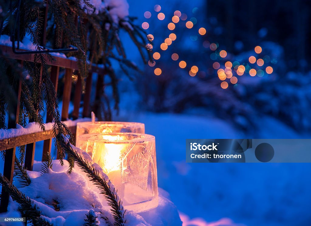Linterna de hielo - Foto de stock de Invierno libre de derechos