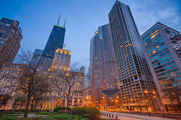 Chicago. Cityscape image of Chicago downtown with Michigan Avenue. michigan avenue chicago stock pictures, royalty-free photos & images
