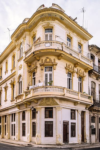 istock Architecture of old Havana 629776314