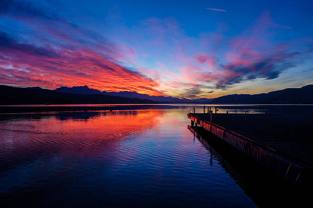 istock Sunset over lake Woerthersee 629785634