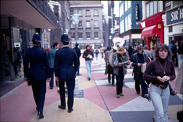 carnaby street, london, ii. - city of westminster audio stock-fotos und bilder