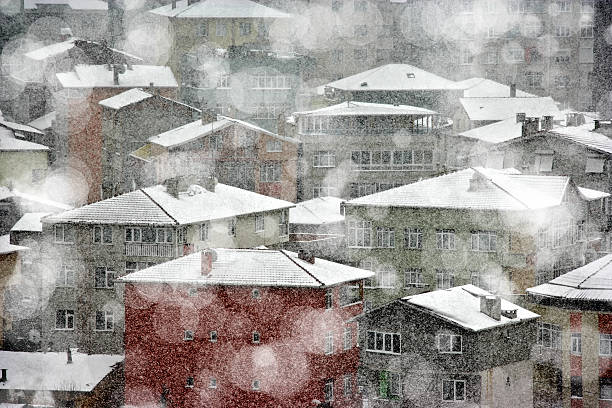 istock winter in city 629797252