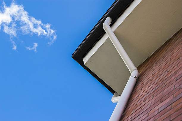 istock Corner of a house roof from the bottom 629808320