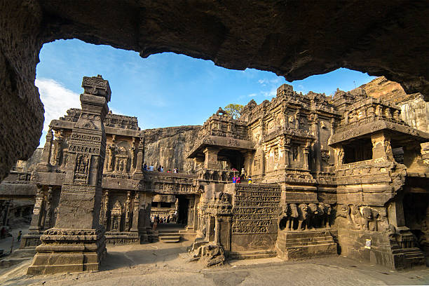 kailas tempio complesso di grotte di ellora in india - maharashtra foto e immagini stock