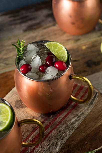 istock Alcoholic Festive Moscow Mules 629823654