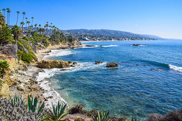 istock Heisler Park and Laguna Beach Coastline 629986702
