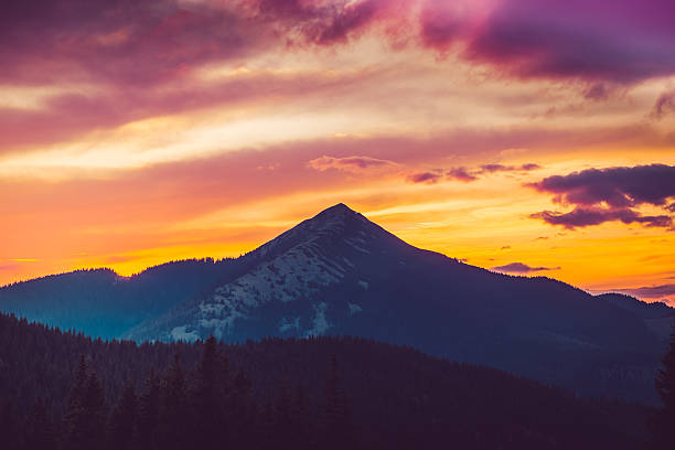 istock Majestic sunrise in montains 629987190