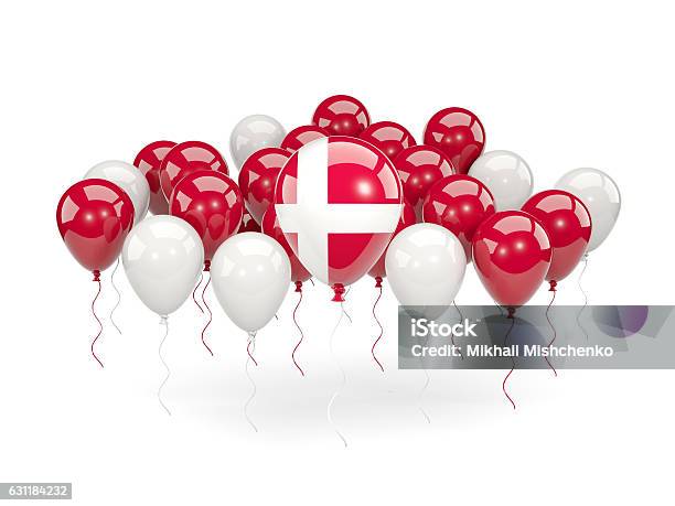 Foto de Bandeira Da Dinamarca Com Balões e mais fotos de stock de Bandeira Dinamarquesa - Bandeira Dinamarquesa, Comemoração - Conceito, Balão - Decoração