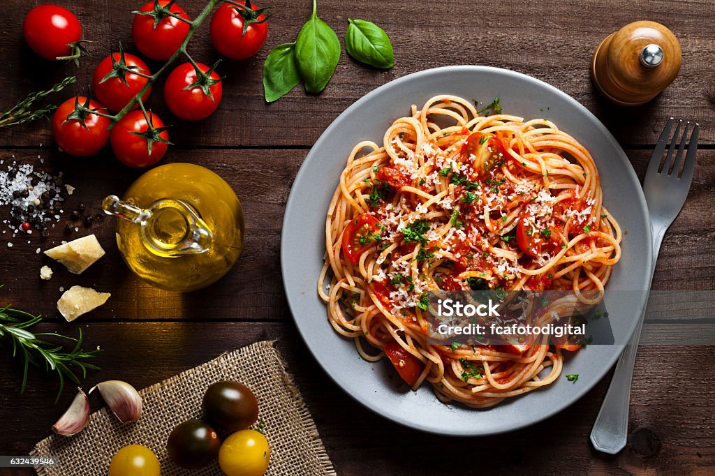 Pastateller Stockfoto und mehr Bilder von Nudeln - Nudeln, Spaghetti, Italienische Küche
