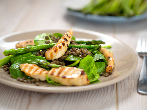 green lentil with asparagus salad - chicken salad grilled chicken grilled imagens e fotografias de stock